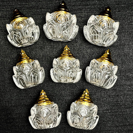 Natural white crystal lotus/iris flower relic bottle