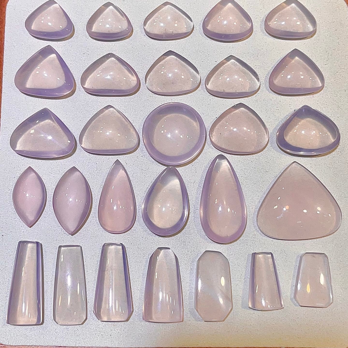 Natural crystal powder-shaped pendant